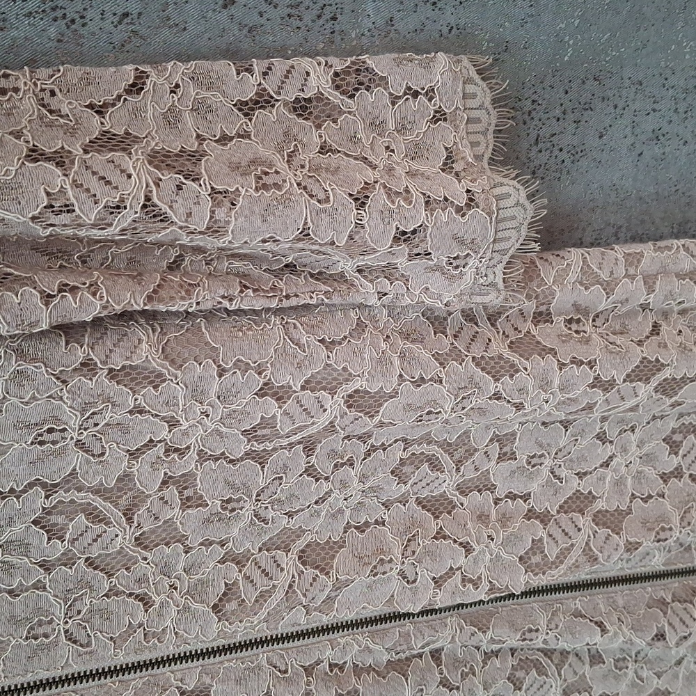 Diane Von Furstenberg lace dress with tags - Picture 5 of 7